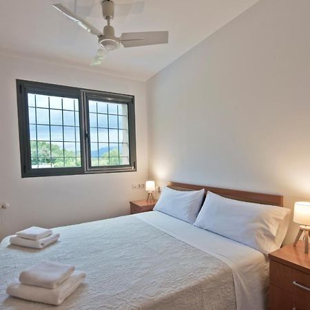 Hostal La Salut De Terrades المظهر الخارجي الصورة