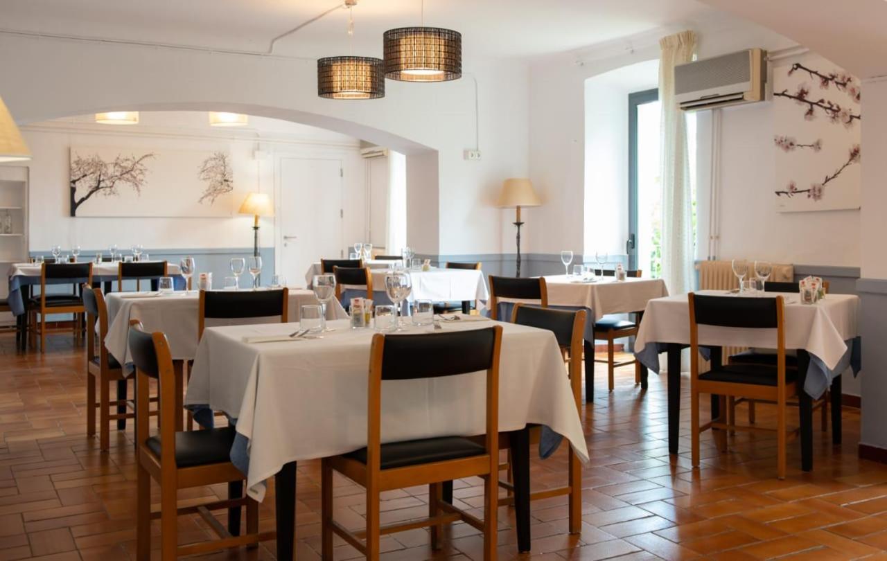 Hostal La Salut De Terrades المظهر الخارجي الصورة