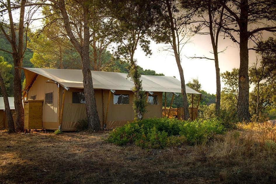 Hostal La Salut De Terrades المظهر الخارجي الصورة