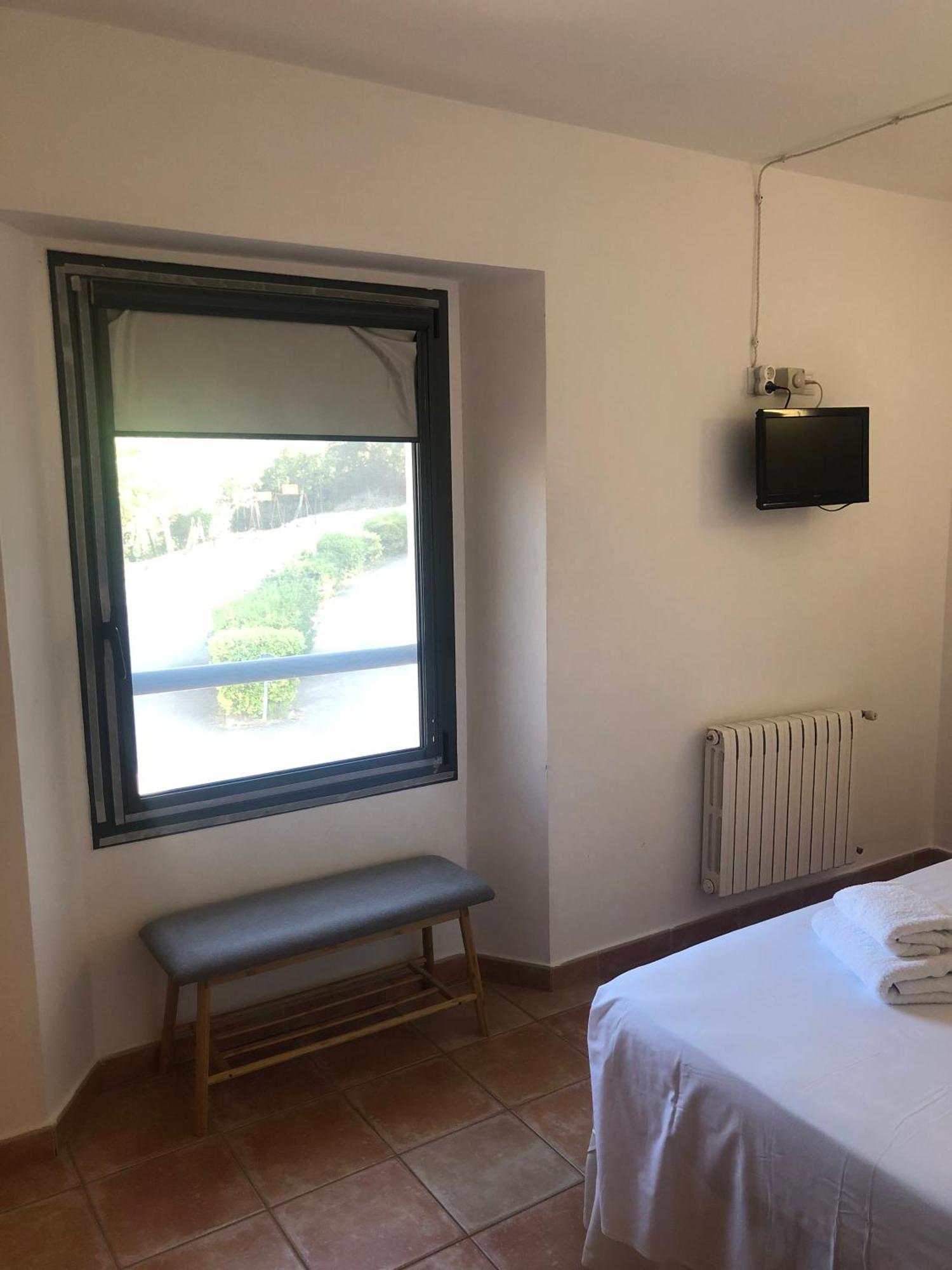 Hostal La Salut De Terrades المظهر الخارجي الصورة