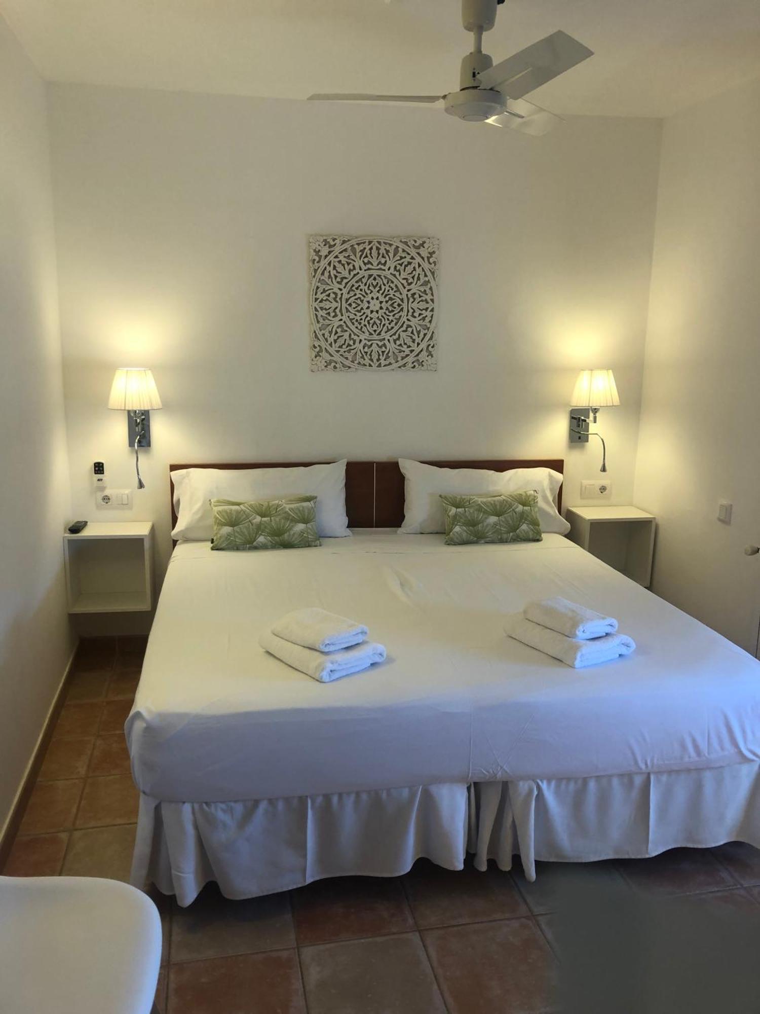 Hostal La Salut De Terrades المظهر الخارجي الصورة